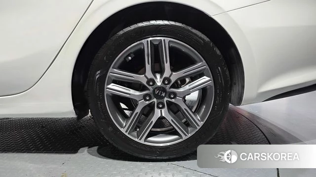Kia Come New K3 id 4794890 из Кореи 13