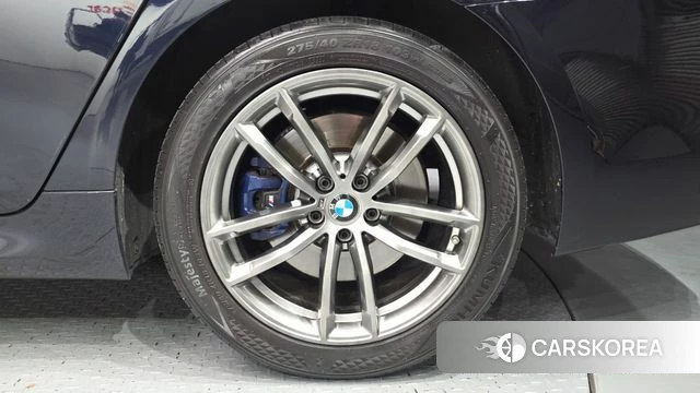 BMW 5 Series (G30) id 4850168 из Кореи 13
