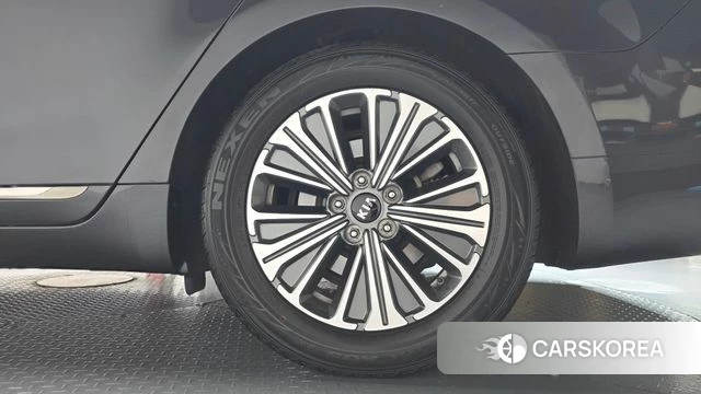 Kia K7 Premier Hybrid id 4551564 из Кореи 13
