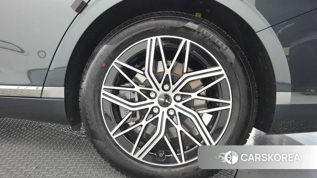 Genesis G90 (RS4) id 4729709 из Кореи 13
