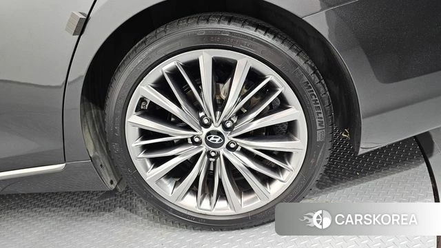 Hyundai Grandeur IG id 4595321 из Кореи 13