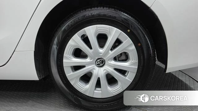 Toyota Prius 4th Generation id 4323063 из Кореи 13