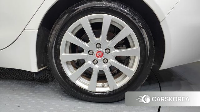 Jaguar XE id 4197107 из Кореи 13