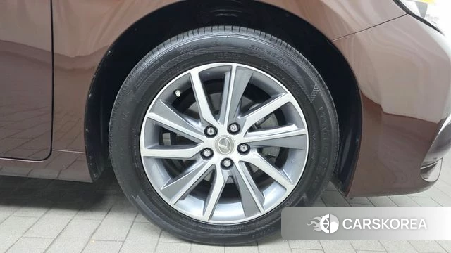Lexus New ES300h id 4251292 из Кореи 13