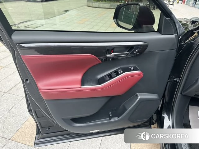 Toyota Crown Lufang id 4264079 из Китая 13