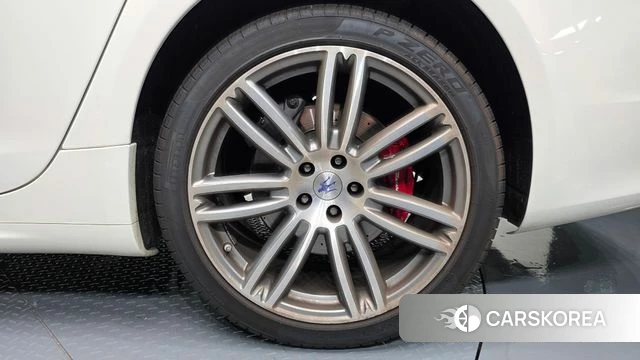 Maserati Quattroporte id 4520676 из Кореи 13