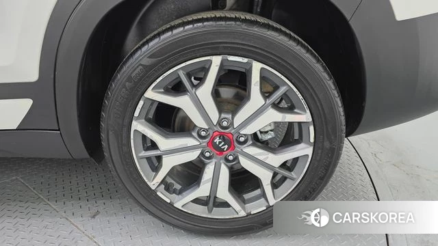 Kia Seltos id 4224857 из Кореи 13