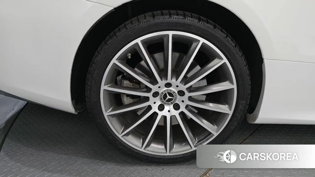 Mercedes-Benz E-Class W213 id 4482290 из Кореи 13