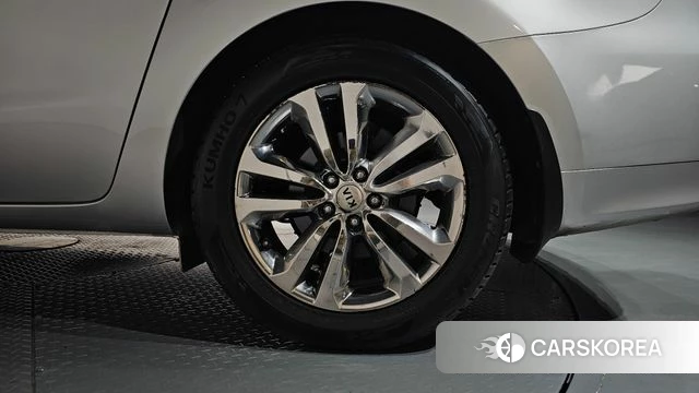 Kia All New Carnival id 4873675 из Кореи 13