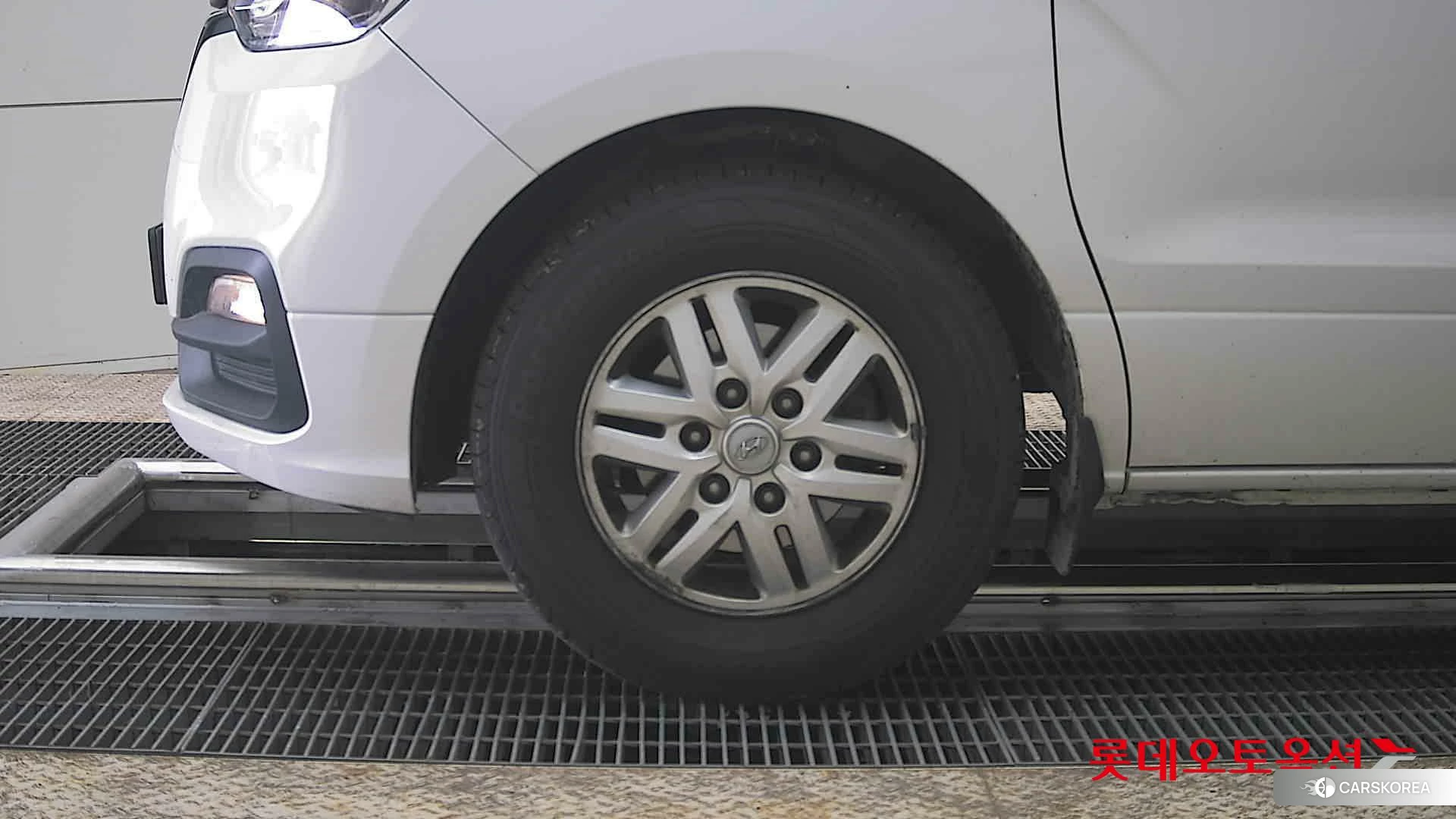 Hyundai Grand Starex id 3888346 из Кореи 13