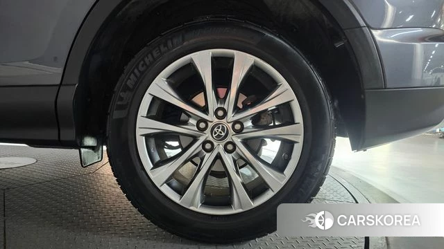 Toyota RAV4 id 4435625 из Кореи 13