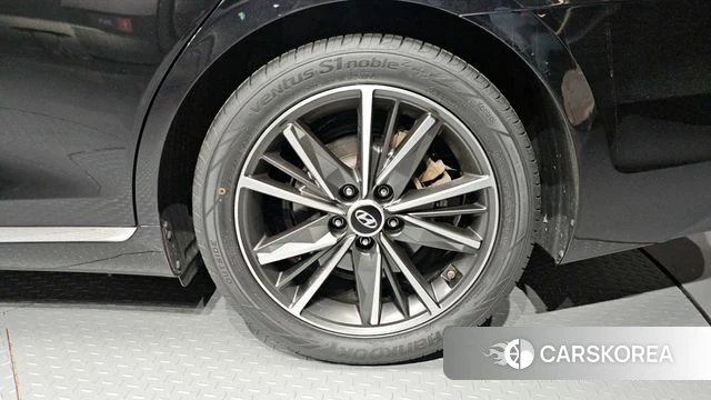 Hyundai The New Grandeur IG id 4395850 из Кореи 13