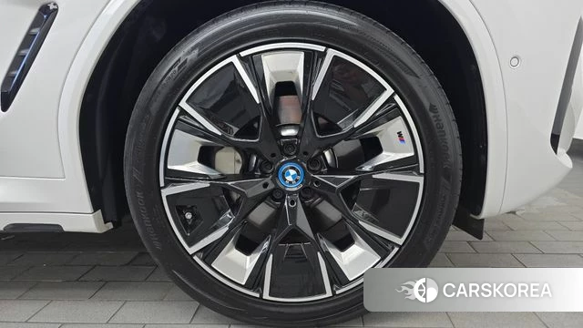 BMW iX3 id 4656106 из Кореи 13