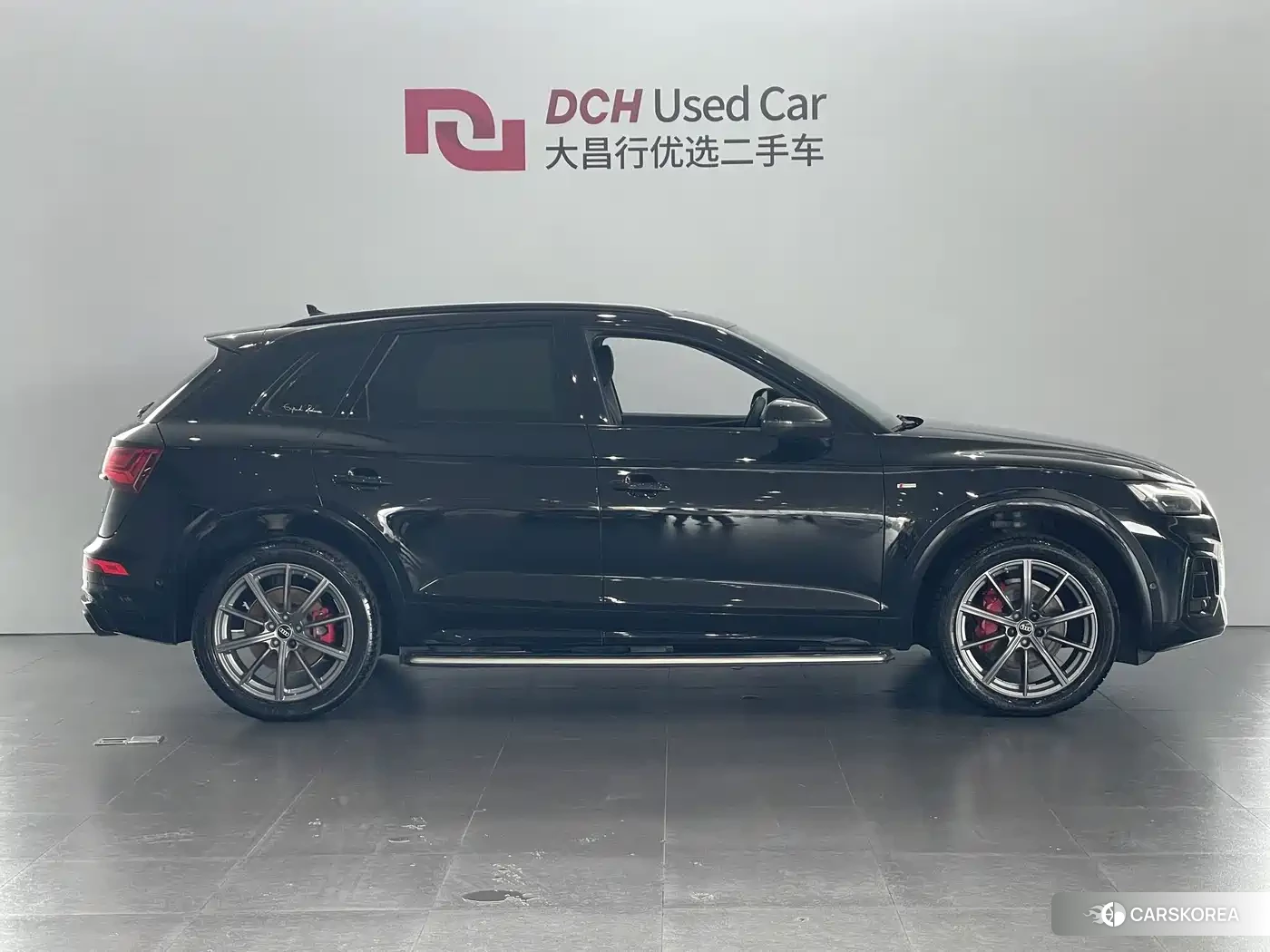 Audi Q5L id 4644466 из Китая 13