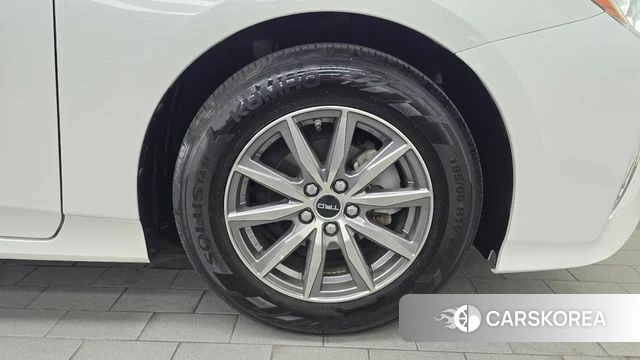 Toyota Prius 4th Generation id 4543573 из Кореи 13