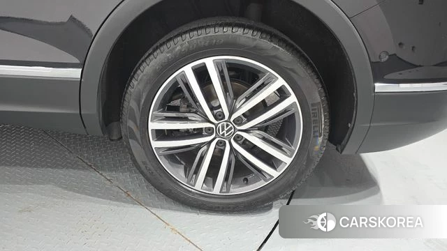 Volkswagen Tiguan Allspace id 4618057 из Кореи 13