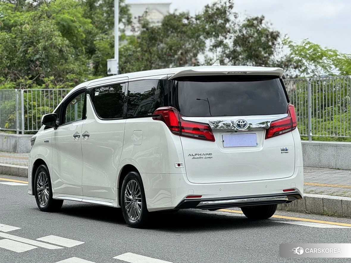 Toyota Alphard id 4461280 из Китая 13