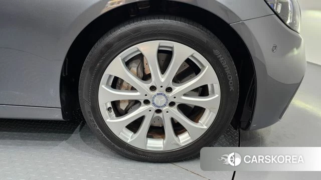 Mercedes-Benz E-Class W213 id 4396394 из Кореи 13