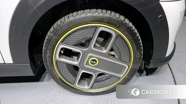 Mini Cooper Electric id 4414643 из Кореи 13
