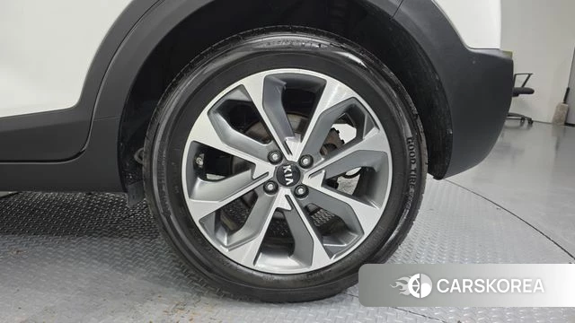 Kia Stonic id 4755306 из Кореи 13