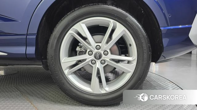 Audi Q3 (F3) id 4540410 из Кореи 13
