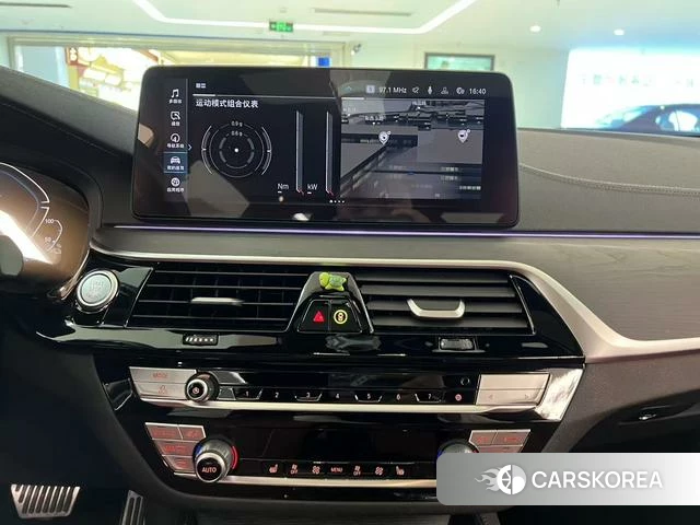 BMW 5 series PHEV id 4274661 из Китая 13