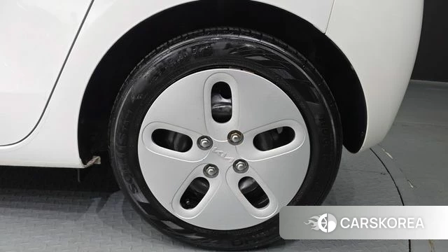 Kia The New Kia Ray id 4692020 из Кореи 13