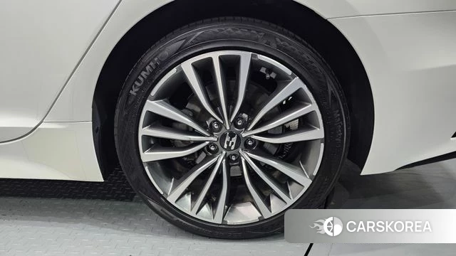 Kia Stinger id 4447953 из Кореи 13