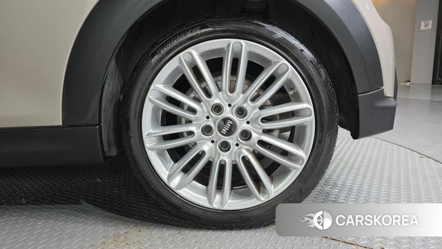 Mini Cooper id 4329959 из Кореи 13