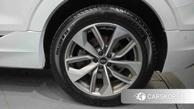 Audi e-Tron id 4854346 из Кореи 13