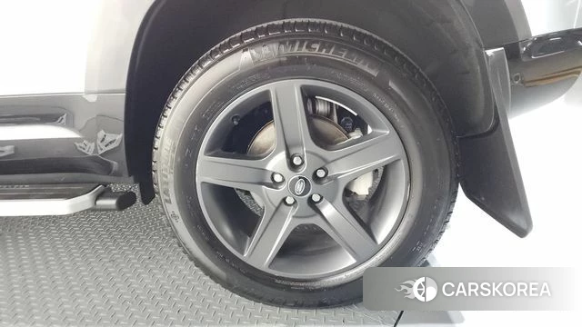 Land Rover Defender (L663) id 4281278 из Кореи 13