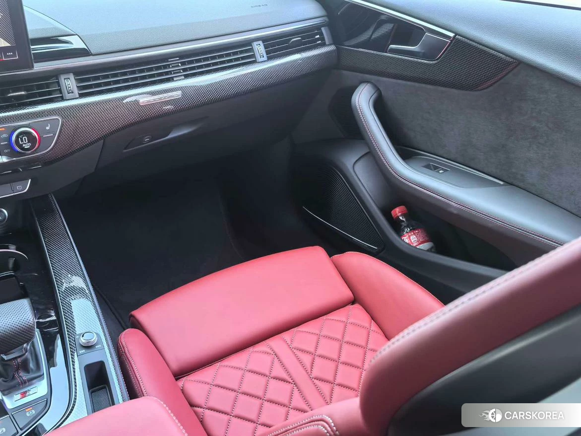 Audi S5 id 4486394 из Китая 13