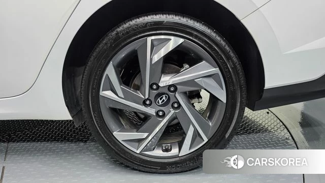 Hyundai The New Avante (CN7) id 4762476 из Кореи 13