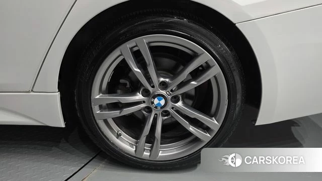BMW 3 Series (F30) id 4865556 из Кореи 13