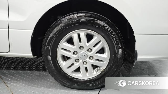 Hyundai The New Grand Starex id 4410787 из Кореи 13