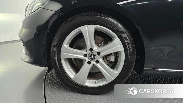 Mercedes-Benz E-Class W213 id 4708934 из Кореи 13