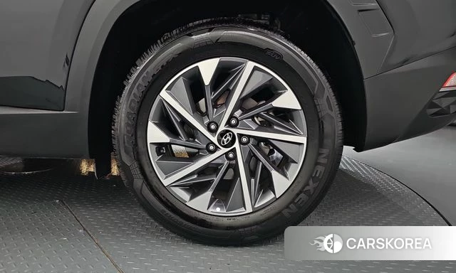 Hyundai Tucson (NX4) id 4935862 из Кореи 13
