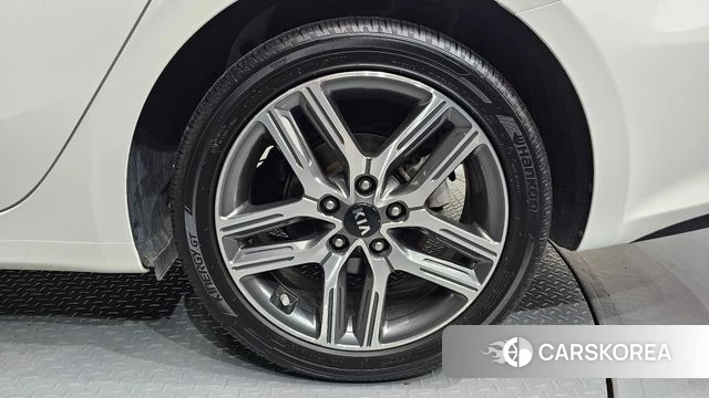 Kia Come New K3 id 4643060 из Кореи 13