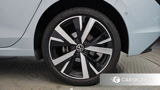 Volkswagen Golf 8th Generation id 4571203 из Кореи 13