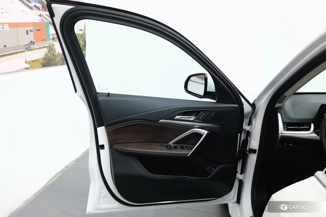 BMW X1 id 4455017 из Китая 13