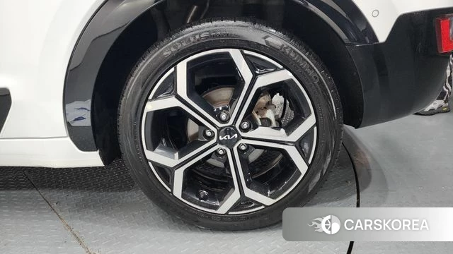 Kia Di Ol Nu Niro id 4549422 из Кореи 13