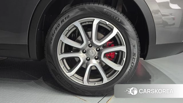 Maserati Levante id 4424344 из Кореи 13