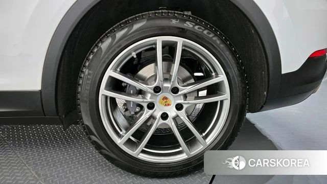Porsche Cayenne (PO536) id 4338288 из Кореи 13