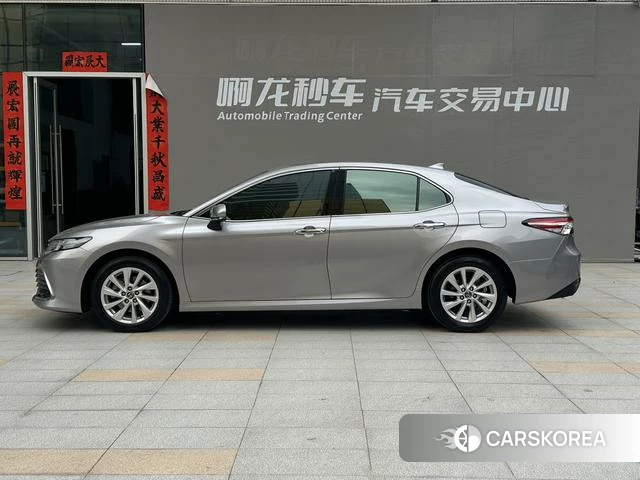 Toyota Camry id 4328943 из Китая 13