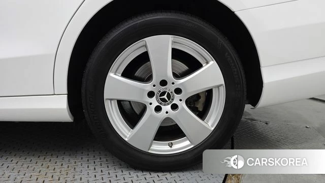 Mercedes-Benz C-Class W205 id 4385144 из Кореи 13