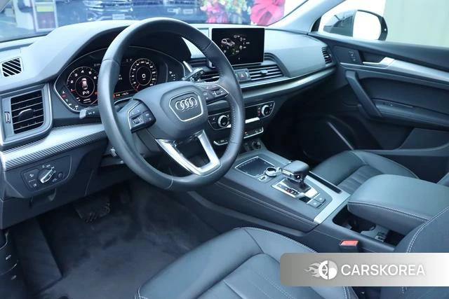 Audi Q5L id 4208339 из Китая 13
