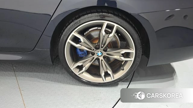 BMW 5 Series (G30) id 4643011 из Кореи 13