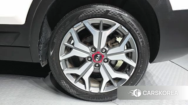 Kia Seltos id 4770242 из Кореи 13