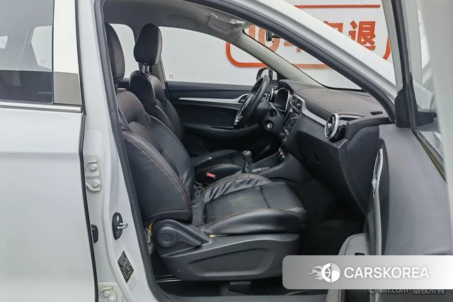 MG MG ZS id 4212359 из Китая 13