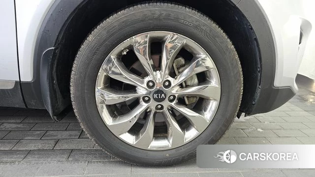 Kia The New Sorento id 4563069 из Кореи 13